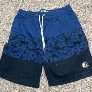 TOPICALIA BEACH SHORTS